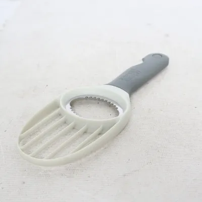 Kitchenware (Gray, White) from Joseph Joseph