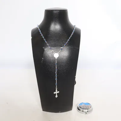 Halskette (Blau, Silber) Unbekanntes Metall