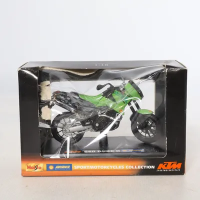 Speelgoed (Groen, Zwart) van Maisto
