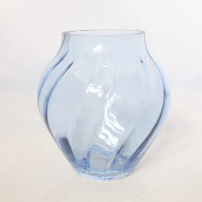 Vase (Blue) from Mano Atelier