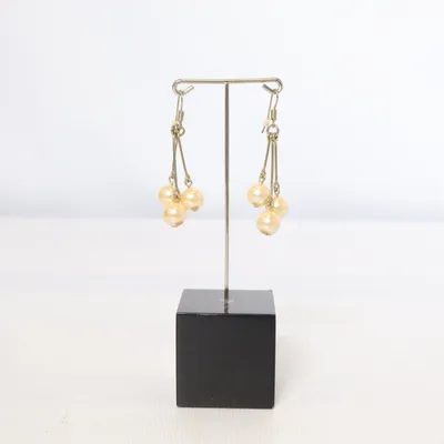 Earrings (Beige, Silver) Unknown metal