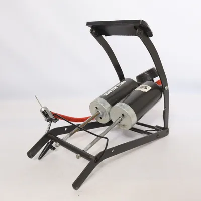 Cykelpump (Svart, Röd) från Biltema