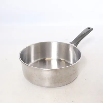 Casserole (Argent, Noir) de Stainless