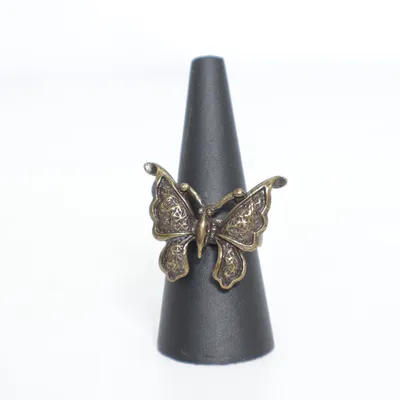 Ring (Brun) Okänd metall