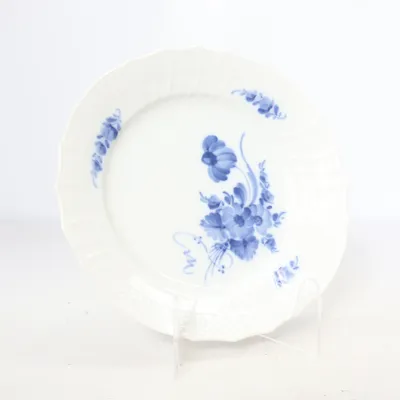 Tallrik (Blue Fluted Plain) från Royal Copenhagen