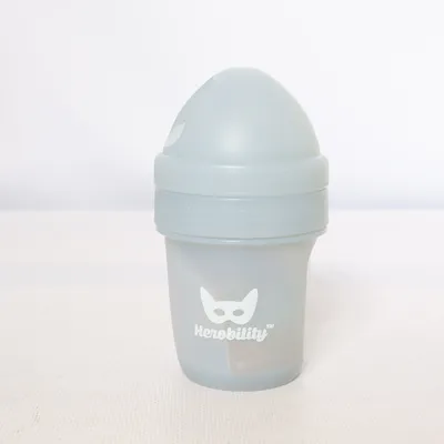 Feeding bottle (Baby Bottle) from Herobility