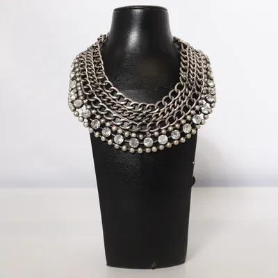 Choker (Silverfärgad) från Jimmy Choo for H&M Okänd metall