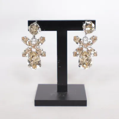 Örhängen (Silverfärgad) från Caroline Svedbom Okänd metall