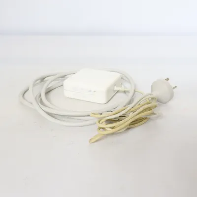 Computer charger (White) from Apple