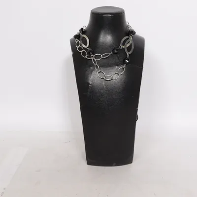 Halsband (Svart, Silverfärgad) Okänd metall
