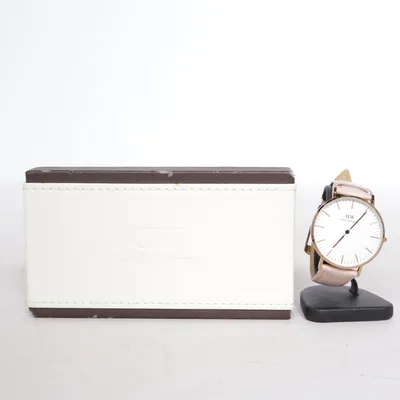 Armbandsur (Rosa, Brun, Vit) från Daniel Wellington
