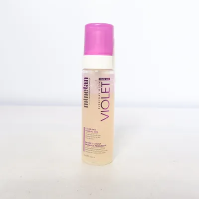 Brun utan sol (Everyday Glow Violet) från Mine Tan