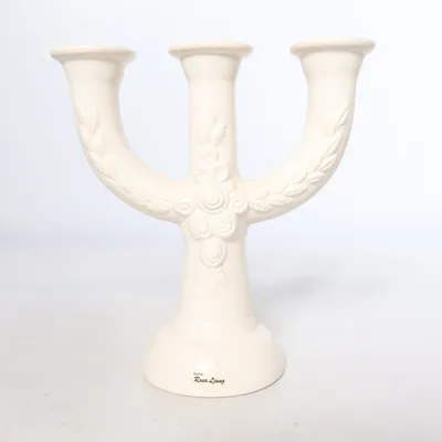 Chandelier (Blanc) de Rosa Ljung