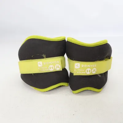 Ankle weights (Black, Green) from Domyos