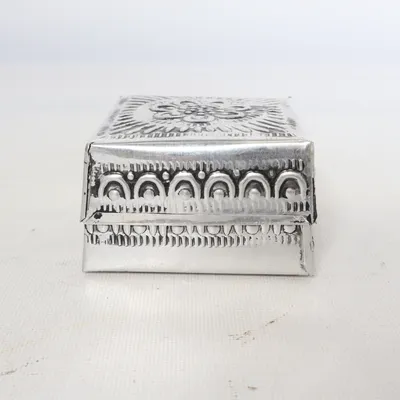 Box (Box Natural W Light Antq Alu) from Interstil Interior