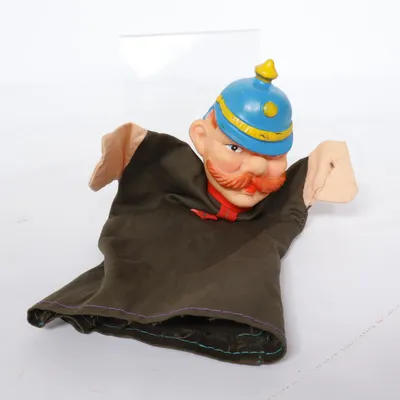 Handdocka (Blå, Röd, Brun) från Lekia