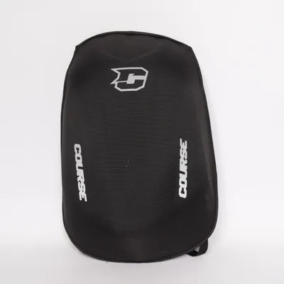 Ryggskydd (Svart) från Course
