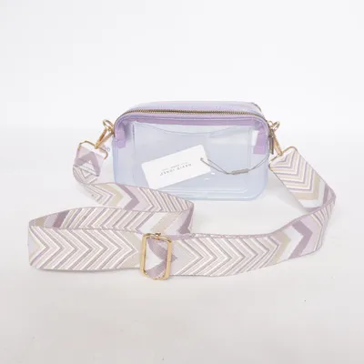 Axelremsväska (Lila) från David Jones