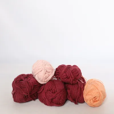 Yarn (Fritidsgarn) from Drops Wool