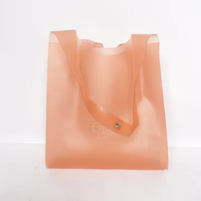 Handväska (Rosa) från Gisou
