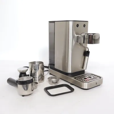 Espressomaskin (Silverfärgad) från WMF