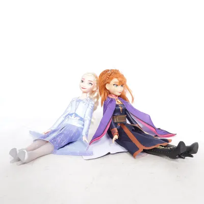 Docka (C-031G) från Hasbro