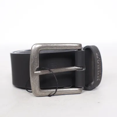 Bälte (Svart) från Urban Classics