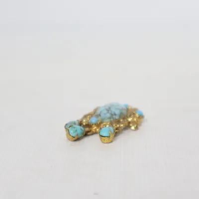 Brooch (Gold, Turquoise) Unknown metal