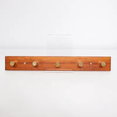 Clothes hanger (Brown, Gold)