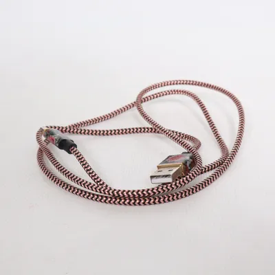 USB cable from iDeal of Sweden