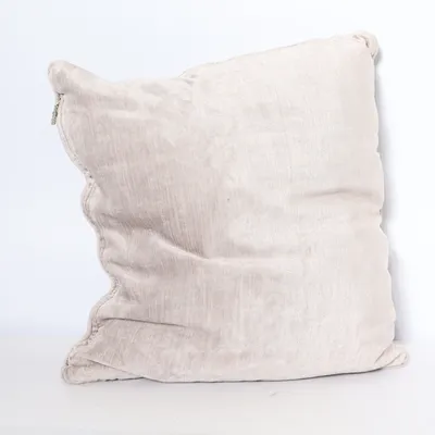 Cushion (Gray) from Eight Mood
