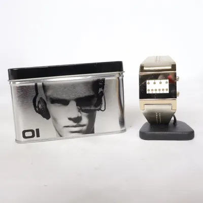 Armbandsur (Kerala Trance)