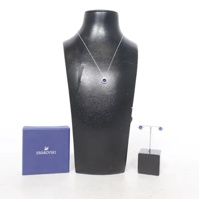 Smyckesset (Silverfärgad) från Swarovski Okänd metall