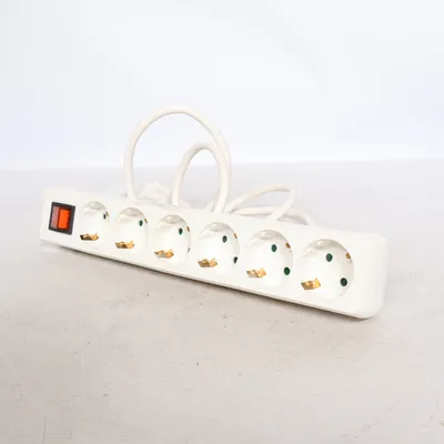 Power strip