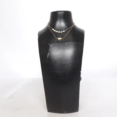 Halsband (Guldfärgad, Vit) från Hey Harper Okänd metall