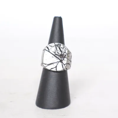 Ring (Grå) Okänd metall