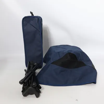 Chaise (Bleu)