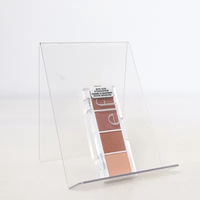 Eyeshadow palette (Berry Bad) from Elf