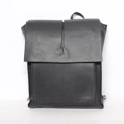 Axelremsväska (Svart) från Carin Wester Polyester