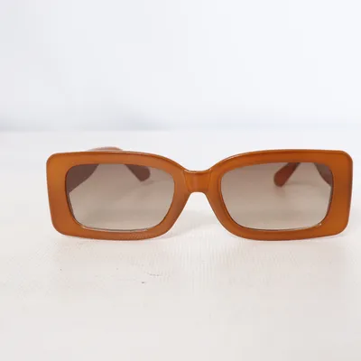 Sonnenbrille (Braun) von ASOS