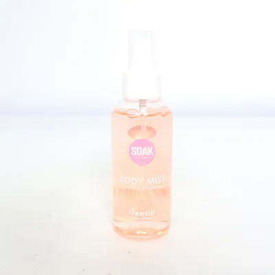 Body mist (Freesia) from Soak