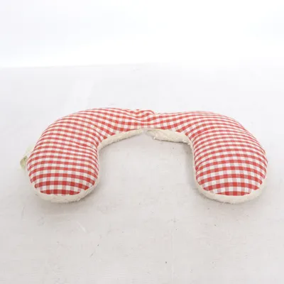 Nackkudde (Röd, Vit) från Efie