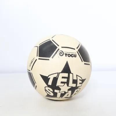 Ballon de football (Blanc, Noir) de Togu