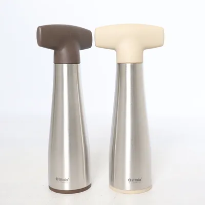 Moulin à sel et à poivre (Beige, Marron, Argent) de Iittala