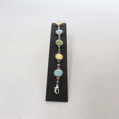 Armband (Gul, Grön, Blå) från Diva Okänd metall