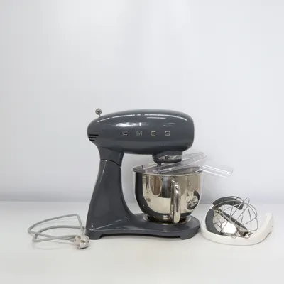 Mixer (Smf03greu) från SMEG