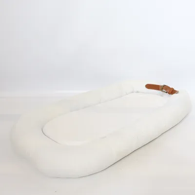 Nid de bébé (Blanc) de Filibabba