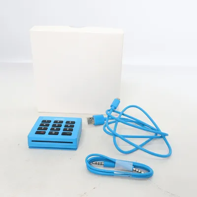 Card payment terminal  (Blue) from Izettle