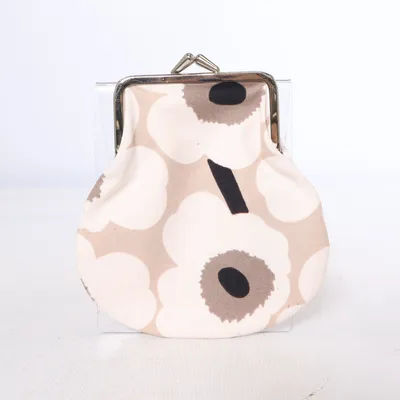 Portmonnä (Beige, Svart) från Marimekko Bomull