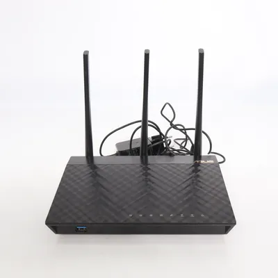 Router (Wireless-AC1750 Dual Band Gigabit Router) from Asus
